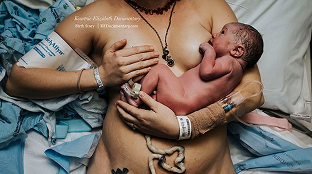 Just Stunning! 26 Photos That Perfectly Capture Childbirth