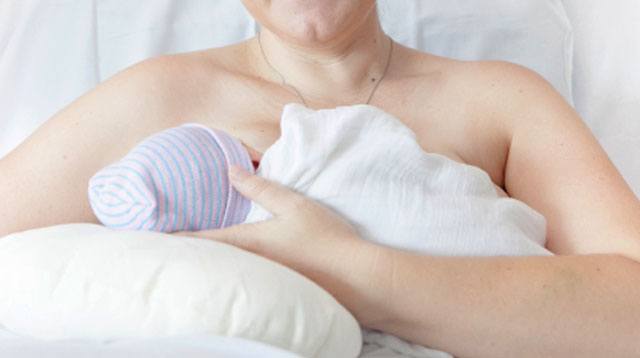 Breastfeeding May Lower a Mom's Risk of Heart Disease and Stroke