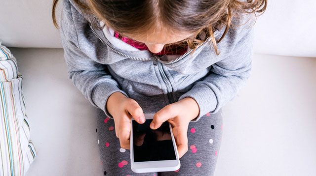 5 Strategies You Can Do Now to Get Kids Off Devices 