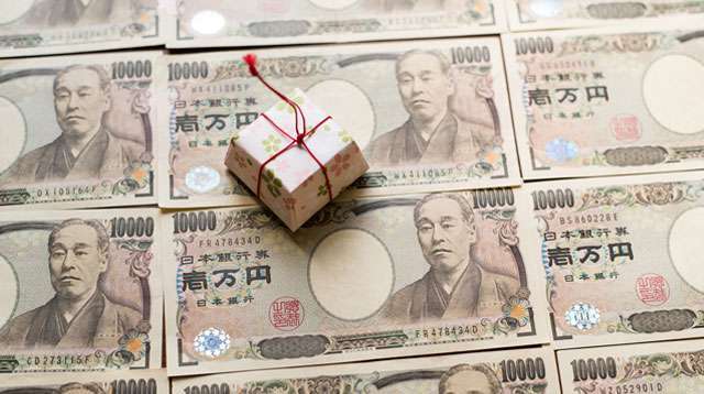 How To Be Better At Saving More Money In 2018: A Japanese Secret