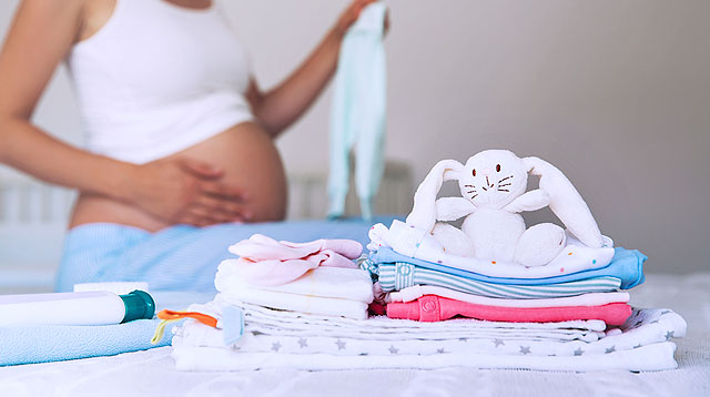 Newborn Baby Needs Checklist | Smart Parenting