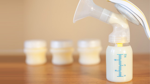 4 Things to Remember When Expressing Breast Milk at Work