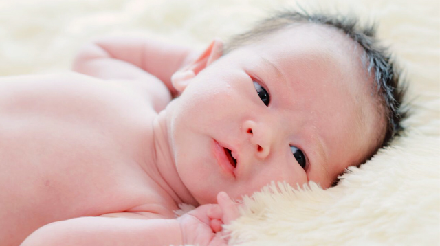 Pediatric Dermatologist Talks Role of Baby Powder When It Comes to Newborn Skin Care