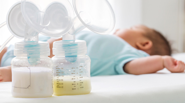 Ever Heard of Foremilk and Hindmilk? It's Your Breast Milk! 