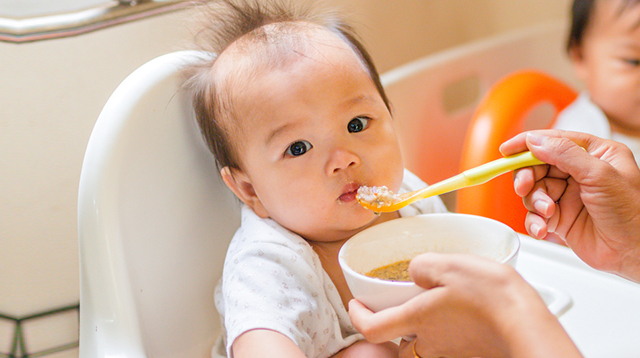 How to Know if Your Baby Has Consumed Enough Milk or Solid Food