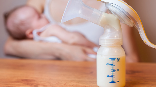 Pumped Breast Milk Has Lower Levels of Good Bacteria, Study Says