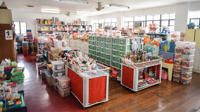 This Preschool Believes in Play So Much It Has Like a Free Toy Store for Its Teachers!