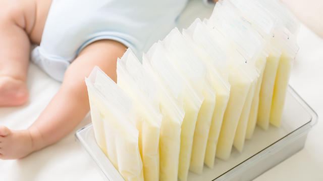 Label Your Breast Milk With the Time of Day You Pumped Before Storing It in the Freezer