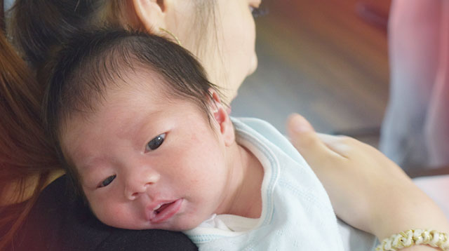 Baby Hiccups Got You Worried? New Study Says It Can Help In Newborn's Brain Development