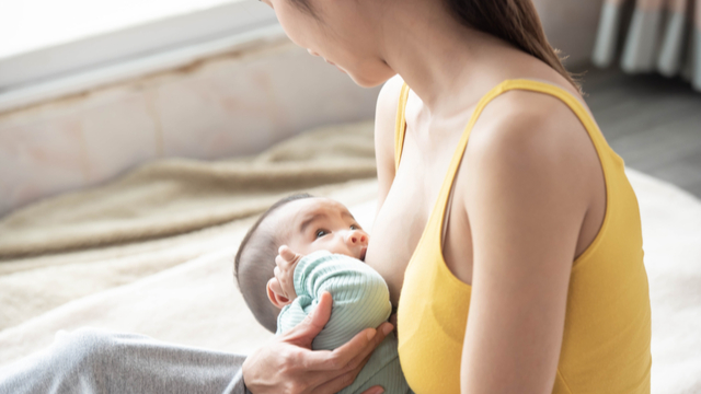 Why Breastfed Babies Have Lower Rates Of Asthma, Allergies And Obesity: New Findings