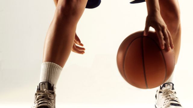 You Can Enroll Your Kids To These Basketball Summer Camps For Year-Round Training