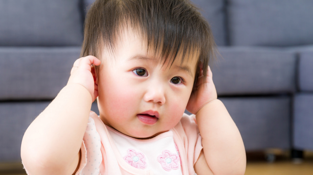 Ear Piercing: Dapat Bang Gawin Habang Baby Pa Or Kapag Mas Matanda Na?