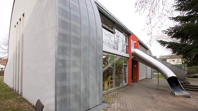 cat-shaped school in Germany