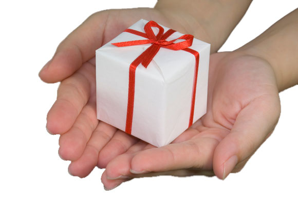 Birthday Gift Giving Etiquette: The Do's and Don'ts of Giving the
