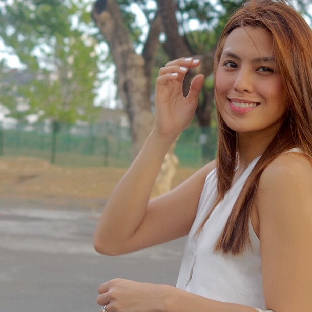 Top of the Morning: Will This Be Nikki Gil's Look for Her Wedding?
