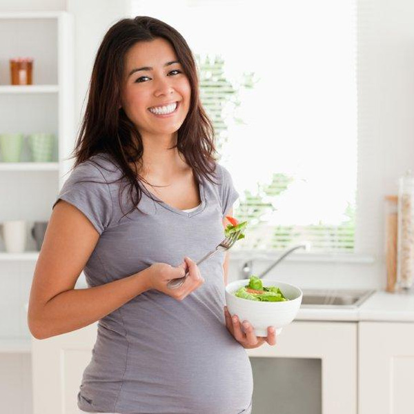 Just Gave Birth? This 1-Week Meal Plan is What You Need