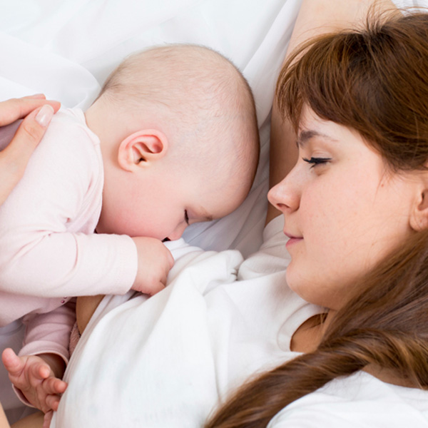 9 Tips for Successfully Tandem Breastfeeding your Kids