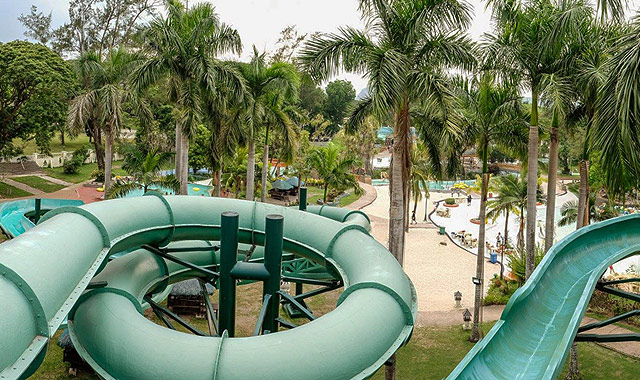 Astoria Palawan - SURF'S UP POOL WITH VORTEX AND VELOCITY AQUA