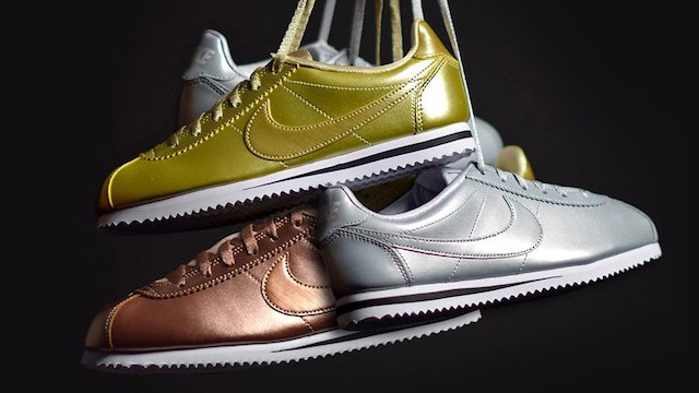 nike cortez with metal