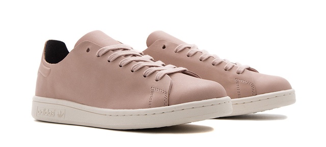 Adidas Stan Smith Nude is the perfect pair for minimalists