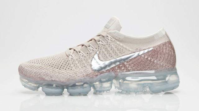 chrome vapormax