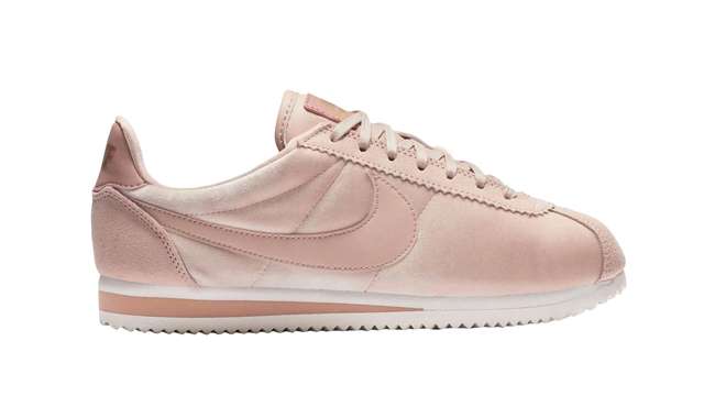 pastel nike cortez