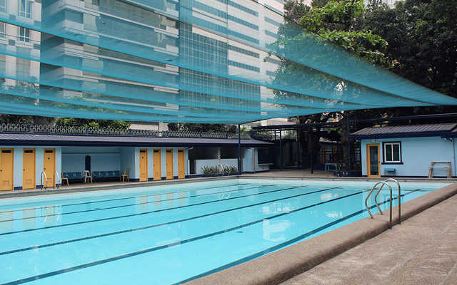 lourdes school of mandaluyong public swimming pool