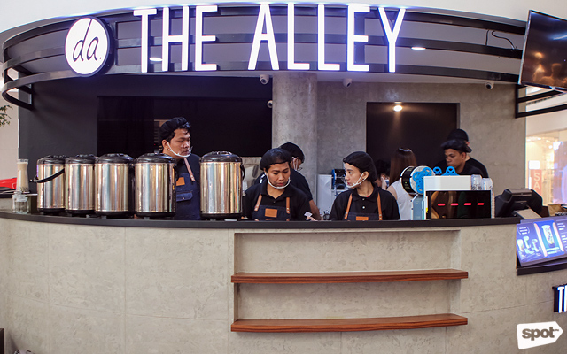 The Alley Milk Tea Opens at SM Mall of Asia