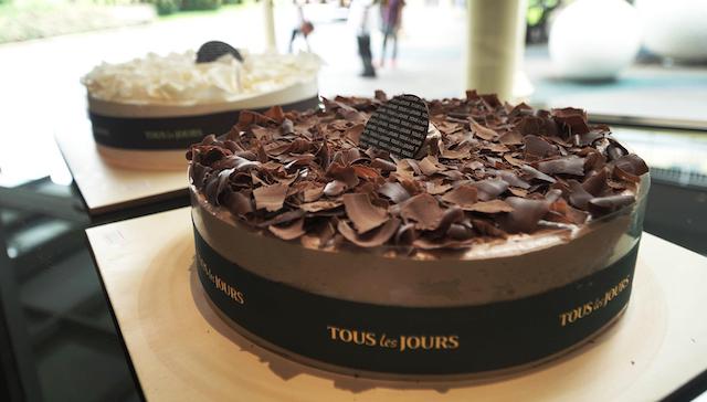 Tous Les Jours Celebrates 8th Anniversary With Discounted Cakes