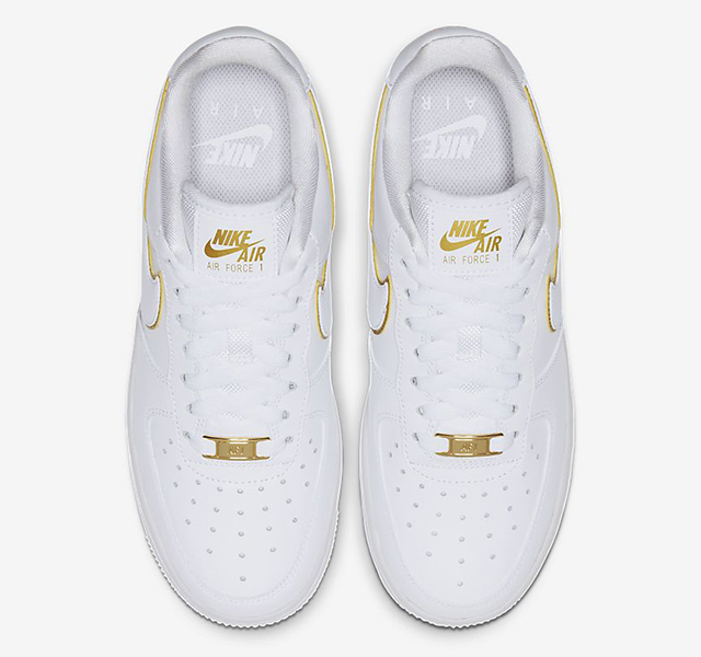 air force 1 gold check
