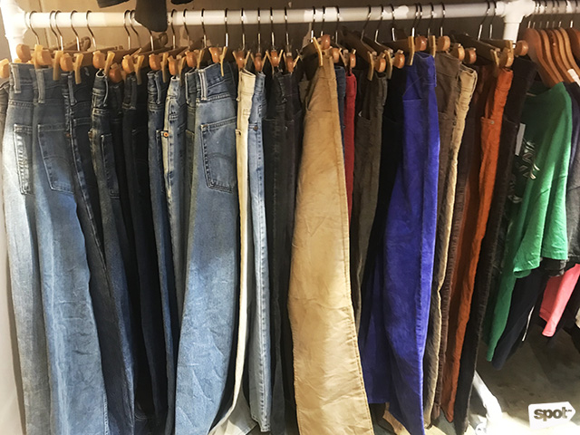 Vintage Clothing Store Called It's Vintage Just Opened in Makati