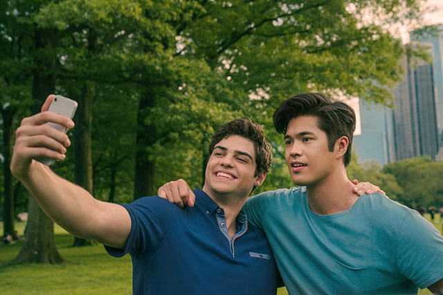 Bromance is in the air as Peter Kavinsky (Noah Centineo) and Trevor Pike (Ross Butler) explore New York City.