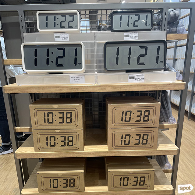 Aside from stationery, MUJI's got handy office finds up for grabs like these cool desk clocks
