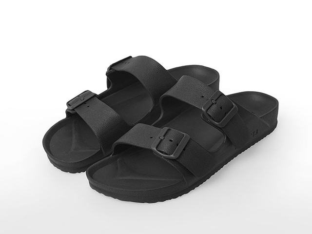 Best Regatta Slider Sandals: Photos, Where to Buy