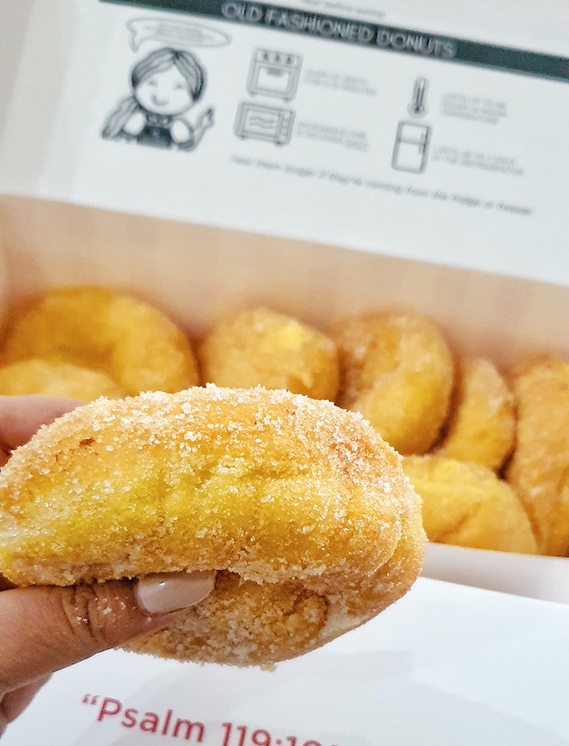 The Story Behind Lola Nena's and Their Famous Cheese Donuts Alam Nyo Ba?