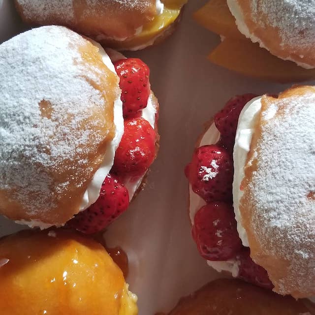 strawberry donuts