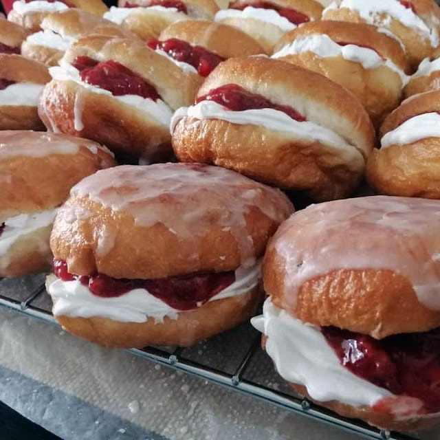 strawberry donuts