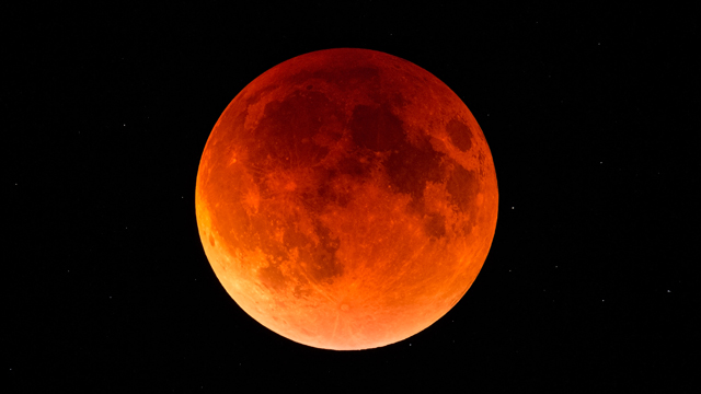 super blood moon