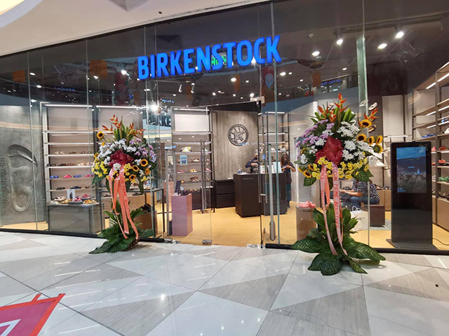 birkenstock lucky chinatown mall
