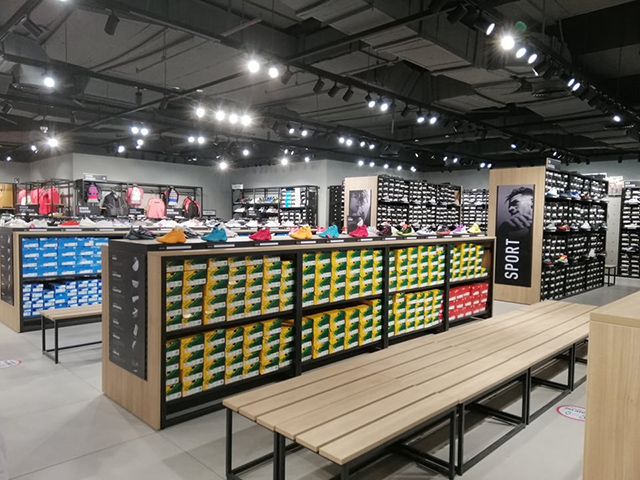 adidas outlet