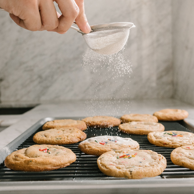 chocolate chip cookies