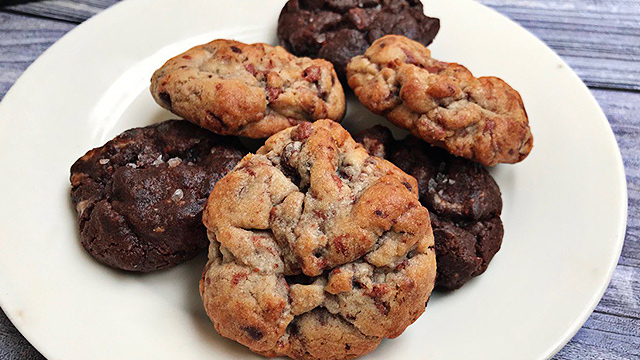 chocolate chip cookies