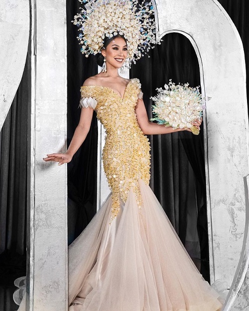 national costumes: Dindi Pajares in Miss World Philippines 2021