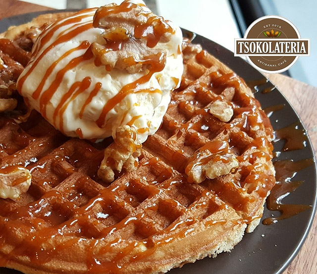 tsokolateria churro waffle