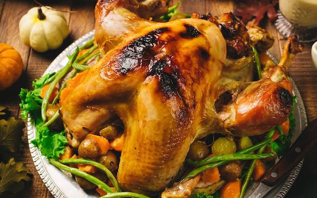 luxe thanksgiving menu from carlito's catering
