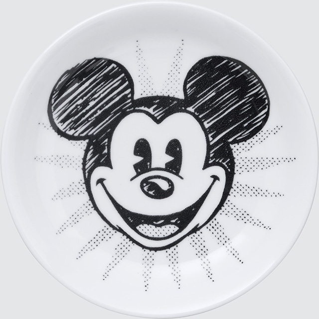 uniqlo UT monochrome mickey mouse art plate