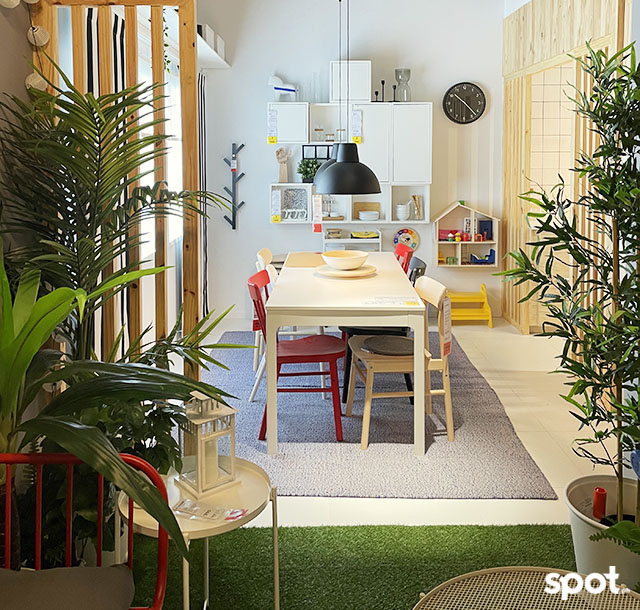 IKEA Philippines Showroom: Modern Dining display with little outdoor space
