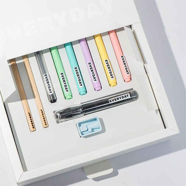 The Everyday scribble kit