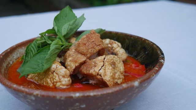 Lime and Basil, Crispy Pork Red Curry