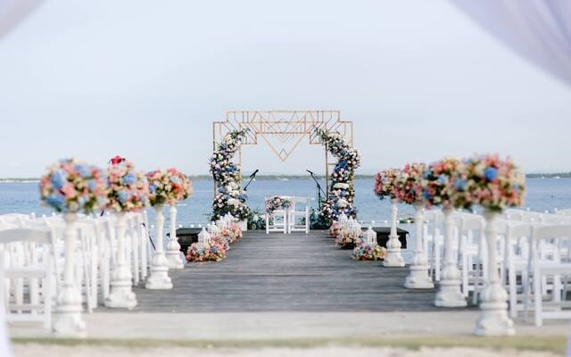 List of wedding venues in Cebu.